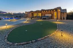 Scottsdale Dynamite Delight